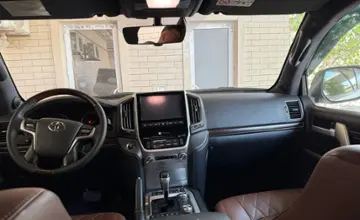 Toyota Land Cruiser 2017 года за 32 500 000 тг. в Шымкент фото 3