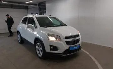 Chevrolet Tracker 2015 года за 5 600 000 тг. в Астана фото 2