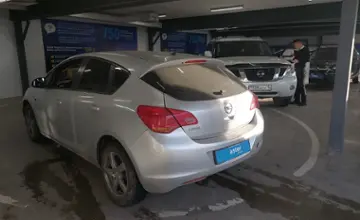 Opel Astra 2012 года за 3 500 000 тг. в Астана фото 4