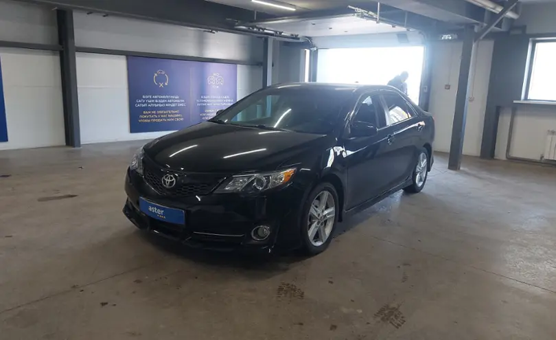 Toyota Camry 2014 года за 8 500 000 тг. в Астана