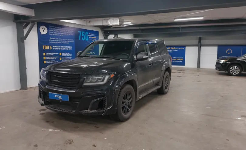 Toyota Land Cruiser 2013 года за 22 000 000 тг. в Астана