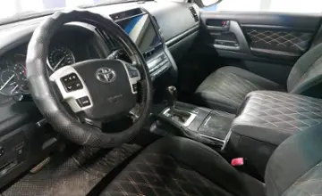 Toyota Land Cruiser 2013 года за 22 000 000 тг. в Астана фото 5