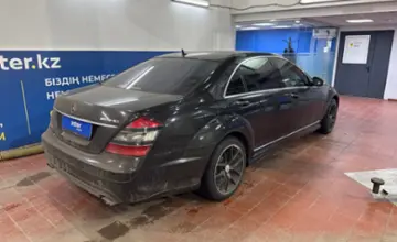 Mercedes-Benz S-Класс 2006 года за 6 600 000 тг. в Астана