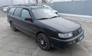 Volkswagen Passat 1995 года за 1 800 000 тг. в Уральск фото 3