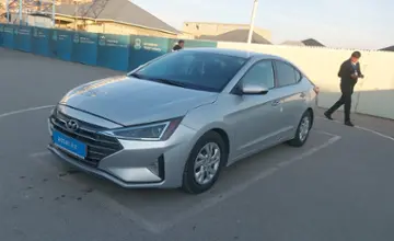 Hyundai Elantra 2018 года за 8 000 000 тг. в Шымкент фото 1