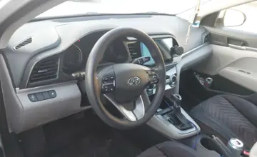 Hyundai Elantra 2018 года за 8 000 000 тг. в Шымкент фото 5