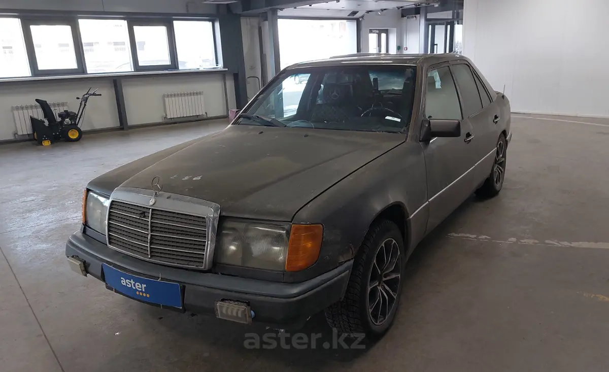 Mercedes-Benz W124 1992 года за 800 000 тг. в Астана