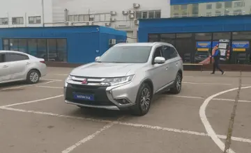 Mitsubishi Outlander 2015 года за 8 000 000 тг. в Алматы фото 1
