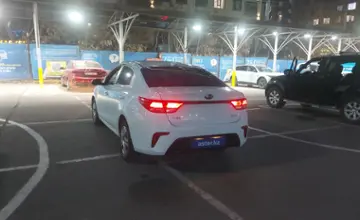 Kia Rio 2018 года за 7 000 000 тг. в Алматы фото 4