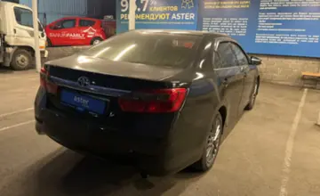 Toyota Camry 2014 года за 7 000 000 тг. в Алматы