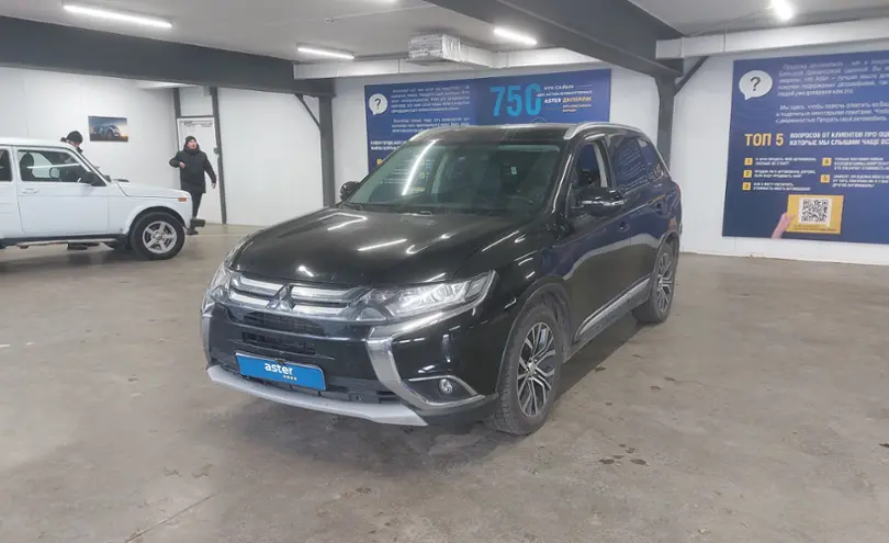 Mitsubishi Outlander 2018 года за 10 200 000 тг. в Астана