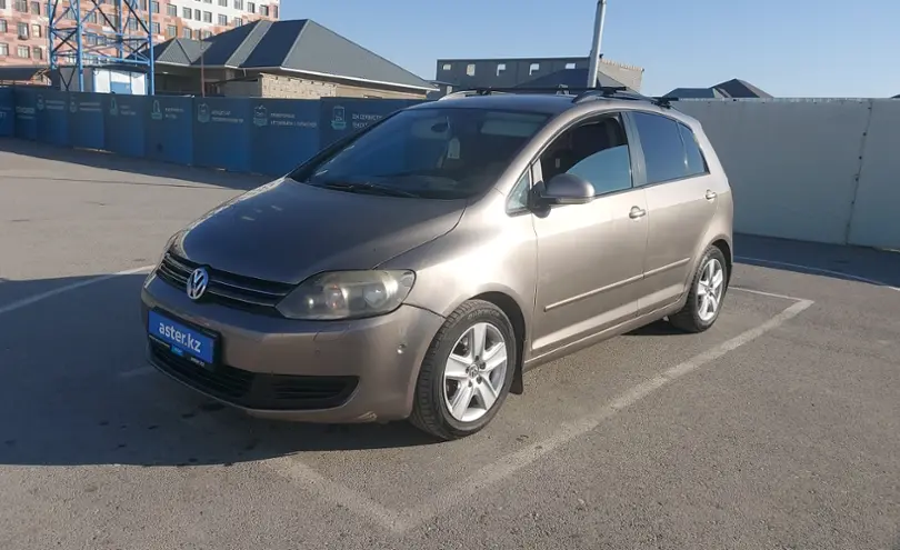 Volkswagen Golf Plus 2009 года за 3 000 000 тг. в Шымкент
