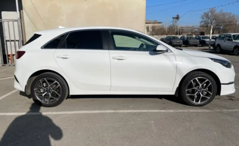 Kia Ceed 2023 года за 9 500 000 тг. в Тараз фото 4