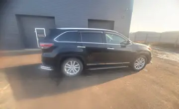 Toyota Highlander 2015 года за 18 000 000 тг. в Петропавловск фото 4