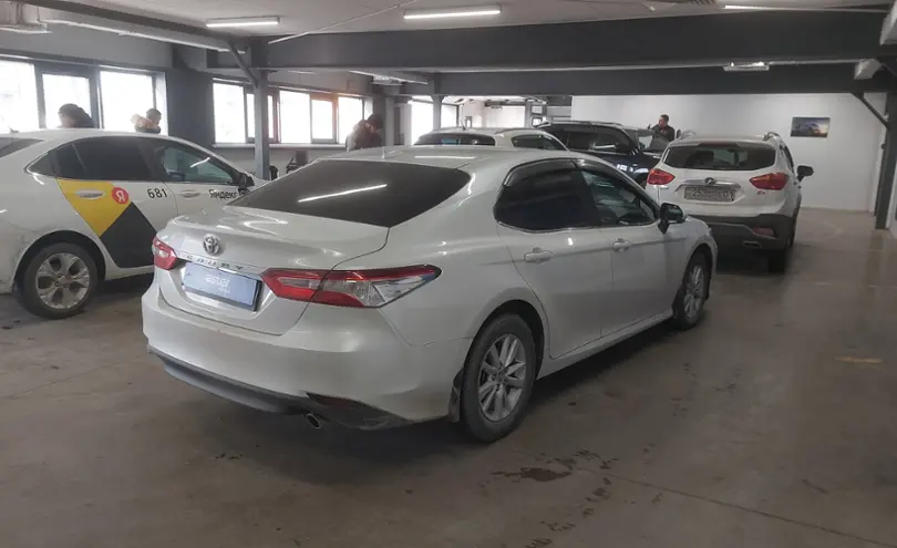 Toyota Camry 2020 года за 14 000 000 тг. в Астана фото 3