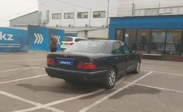 Mercedes-Benz E-Класс 1995 года за 3 500 000 тг. в Алматы фото 3