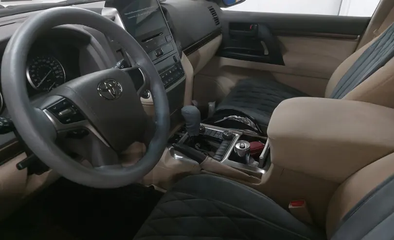 Toyota Land Cruiser 2020 года за 43 000 000 тг. в Астана фото 5