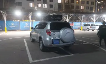 Toyota RAV4 2011 года за 8 200 000 тг. в Алматы фото 4