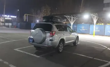 Toyota RAV4 2011 года за 8 200 000 тг. в Алматы фото 3