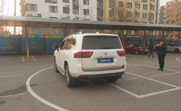 Toyota Land Cruiser 2021 года за 44 000 000 тг. в Алматы фото 4