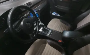 Volkswagen Passat 2012 года за 4 800 000 тг. в Астана фото 5