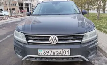 Volkswagen Tiguan 2020 года за 14 000 000 тг. в Астана фото 2