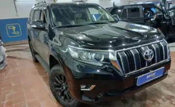 Toyota Land Cruiser Prado 2022 года за 35 000 000 тг. в Астана фото 3