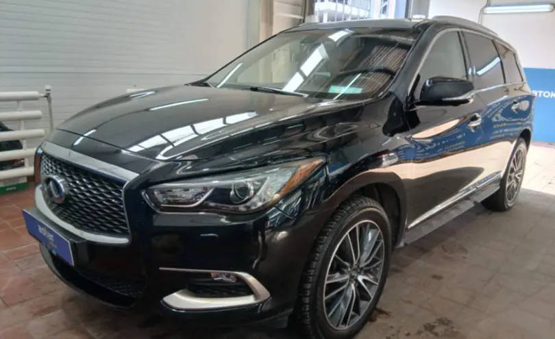 Infiniti QX60 2017 года за 11 954 000 тг. в Астана
