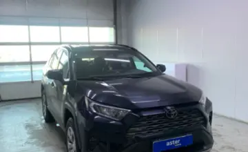 Toyota RAV4 2019 года за 14 200 000 тг. в Павлодар фото 3