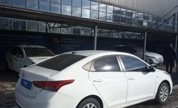 Hyundai Accent 2019 года за 4 800 000 тг. в Караганда