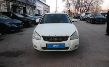 LADA (ВАЗ) Priora 2013 года за 2 000 000 тг. в Актобе фото 2