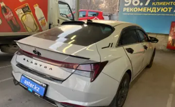 Hyundai Elantra 2023 года за 10 000 000 тг. в Алматы