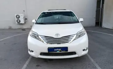 Toyota Sienna 2017 года за 16 000 000 тг. в Тараз фото 2