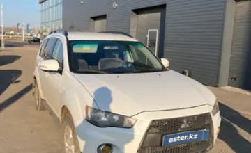 Mitsubishi Outlander 2011 года за 5 000 000 тг. в Петропавловск фото 3
