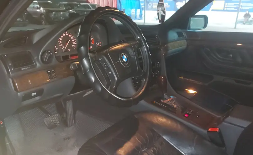 BMW 7 серии 1995 года за 2 500 000 тг. в Шымкент фото 5