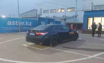Toyota Camry 2020 года за 12 500 000 тг. в Алматы фото 3