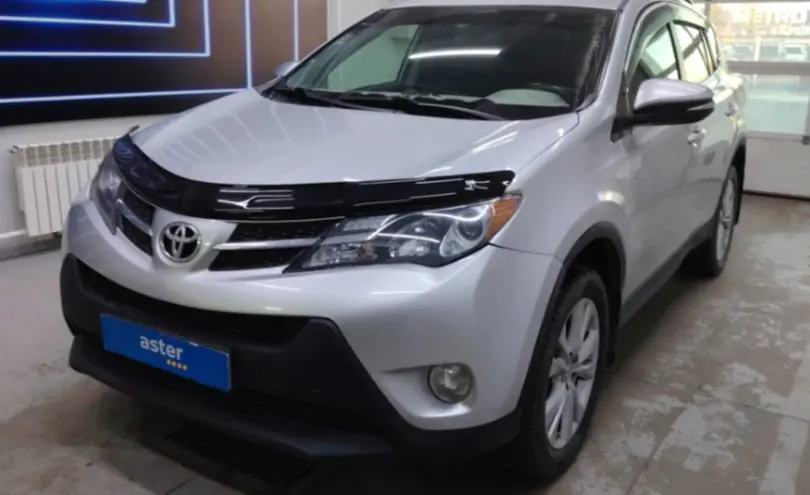 Toyota RAV4 2014 года за 10 700 000 тг. в Павлодар