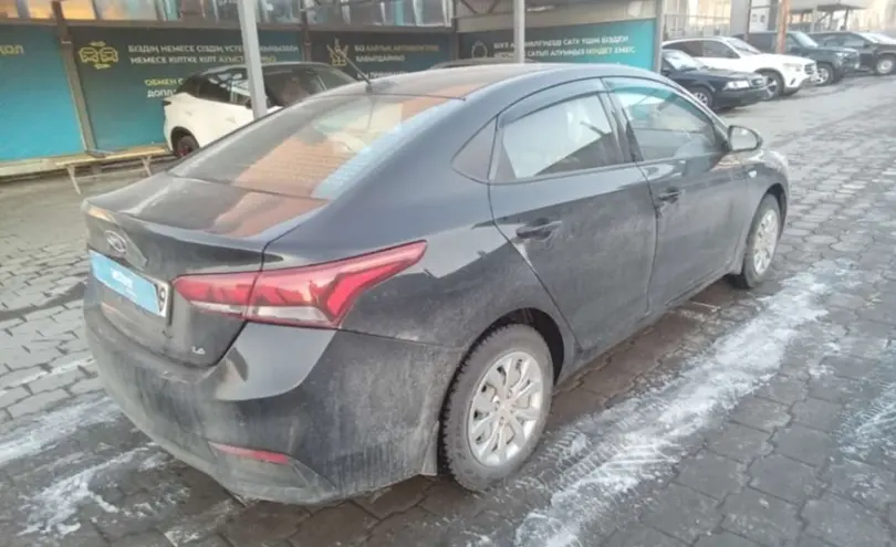 Hyundai Solaris 2020 года за 7 000 000 тг. в Караганда фото 5