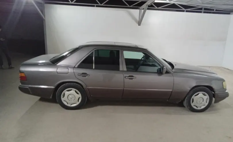 Mercedes-Benz W124 1991 года за 1 500 000 тг. в Кызылорда фото 4
