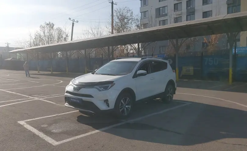 Toyota RAV4 2016 года за 11 000 000 тг. в Алматы