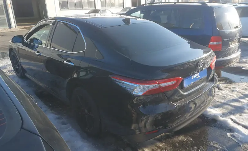 Toyota Camry 2018 года за 13 000 000 тг. в Астана фото 4