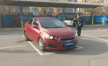Chevrolet Aveo 2013 года за 4 000 000 тг. в Алматы фото 2