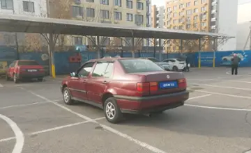 Volkswagen Vento 1993 года за 1 500 000 тг. в Алматы фото 4