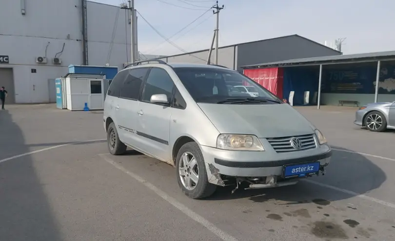 Volkswagen Sharan 2001 года за 2 000 000 тг. в Шымкент фото 2