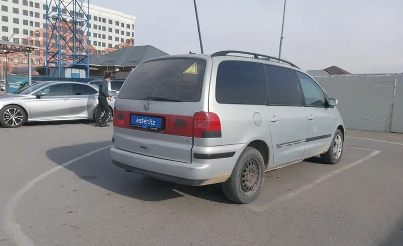 Volkswagen Sharan 2001 года за 2 000 000 тг. в Шымкент фото 3