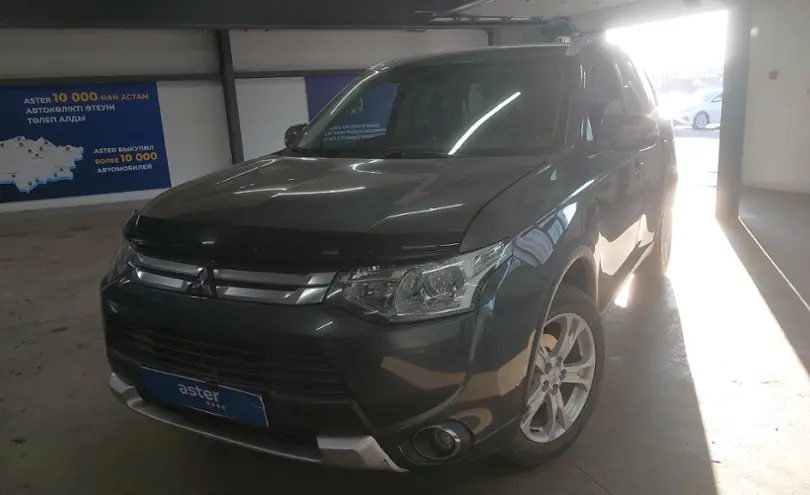 Mitsubishi Outlander 2014 года за 7 000 000 тг. в Астана