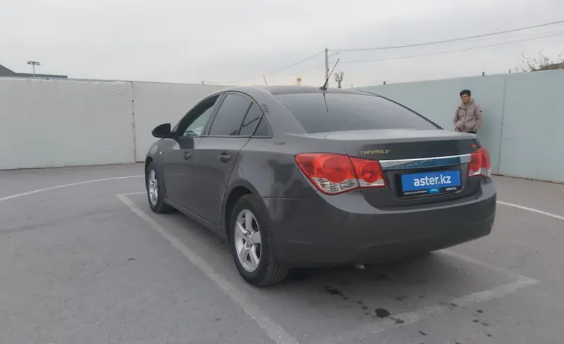 Chevrolet Cruze 2010 года за 3 100 000 тг. в Шымкент фото 4