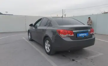 Chevrolet Cruze 2010 года за 3 100 000 тг. в Шымкент фото 4