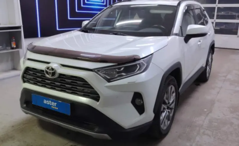 Toyota RAV4 2021 года за 16 800 000 тг. в Павлодар