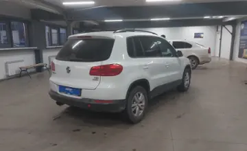Volkswagen Tiguan 2015 года за 5 000 000 тг. в Астана фото 3